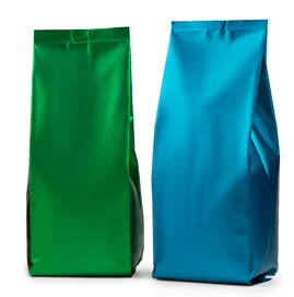 Gusset bags with offset seal